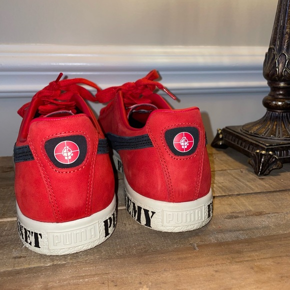 Custom “Fear of a Black Planet” Pumas - Picture 2 of 5